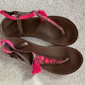 Hollister sandals